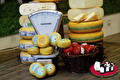 Groninger mand met streekproducten